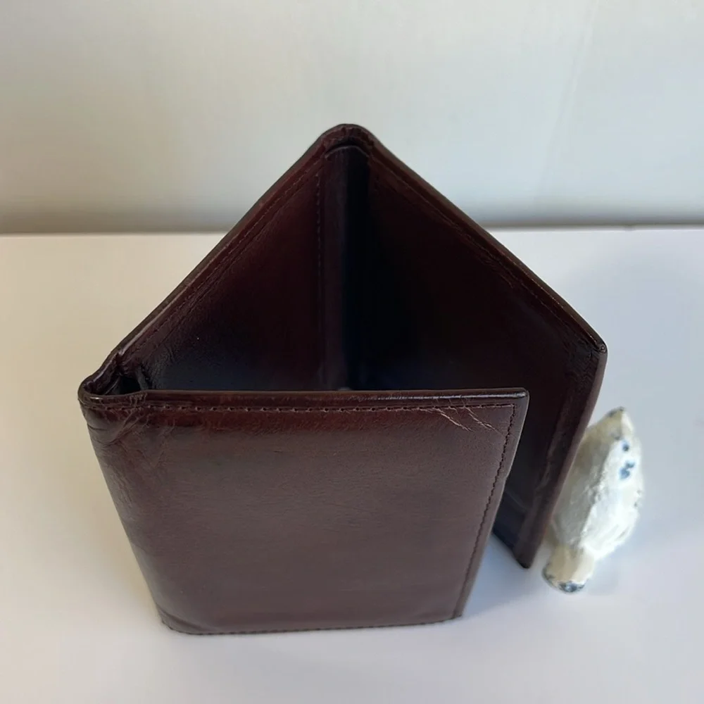 COACH Vintage Men’s Leather Wallet